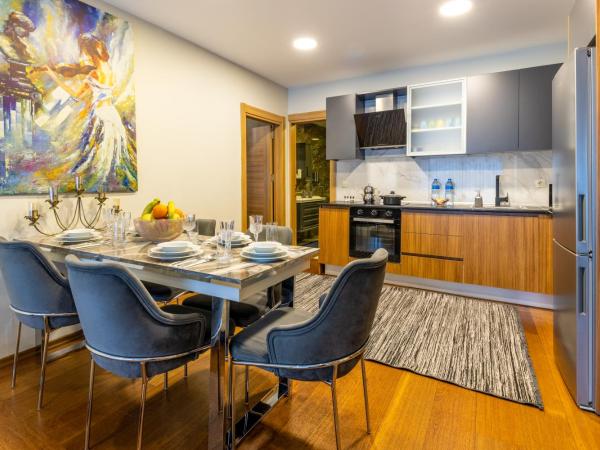 BayMari Suites Plus Florya : photo 4 de la chambre appartement 3 chambres deluxe - accès à la piscine