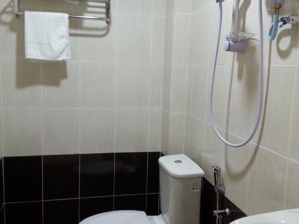 Alor Villa : photo 9 de la chambre chambre double standard avec balcon