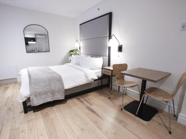 hotel & spa Carré Saint-Louis : photo 7 de la chambre chambre supérieure lit queen-size