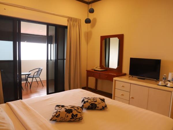 Kasih Sayang Hill Resort : photo 1 de la chambre chambre lit king-size deluxe