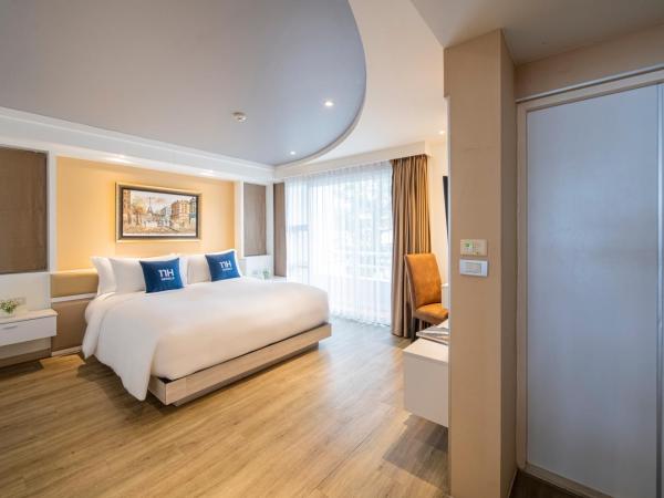 NH Boat Lagoon Phuket Resort : photo 2 de la chambre suite premier lagune