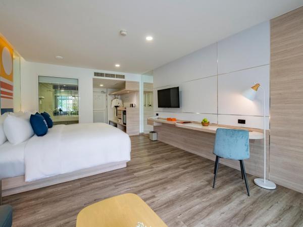 NH Boat Lagoon Phuket Resort : photo 8 de la chambre grande chambre deluxe