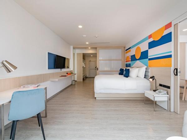 NH Boat Lagoon Phuket Resort : photo 6 de la chambre suite familiale - 2 chambres 