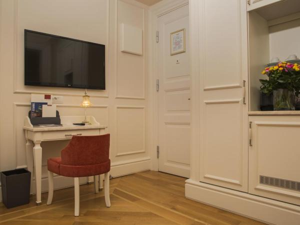 Corinne Art & Boutique Hotel : photo 10 de la chambre studio deluxe