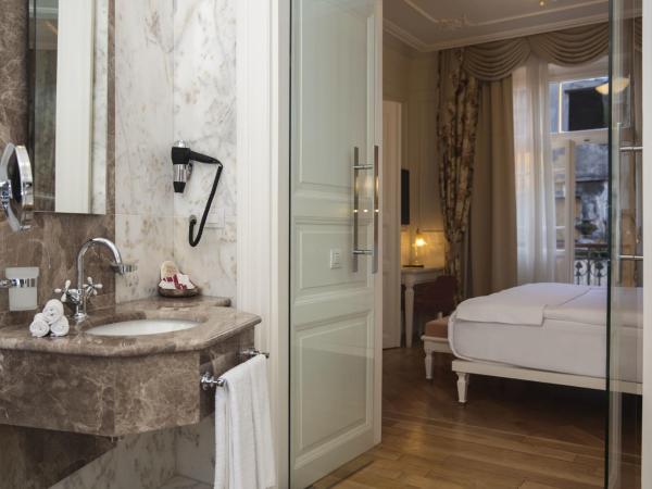 Corinne Art & Boutique Hotel : photo 7 de la chambre suite corinne