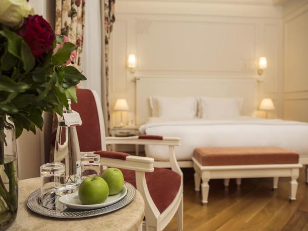 Corinne Art & Boutique Hotel : photo 8 de la chambre chambre deluxe avec balcon