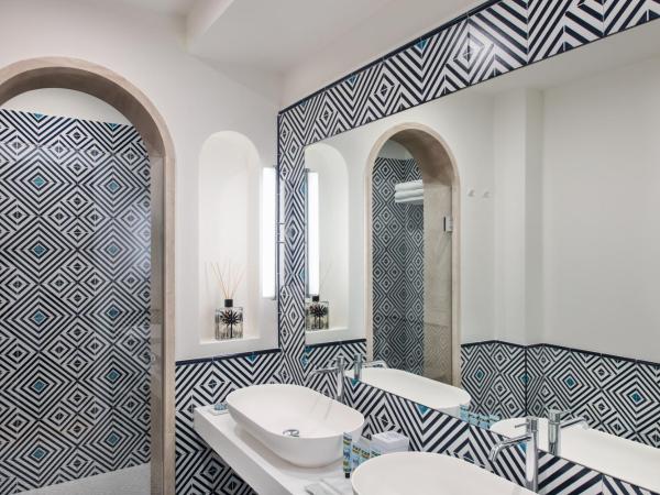 Pazziella Garden & Suites : photo 5 de la chambre suite deluxe - vue sur mer