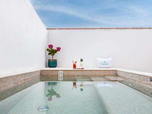 Pazziella Garden & Suites : photo 6 de la chambre suite avec piscine