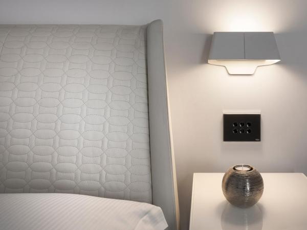 LHP Napoli Palace & SPA : photo 2 de la chambre chambre deluxe