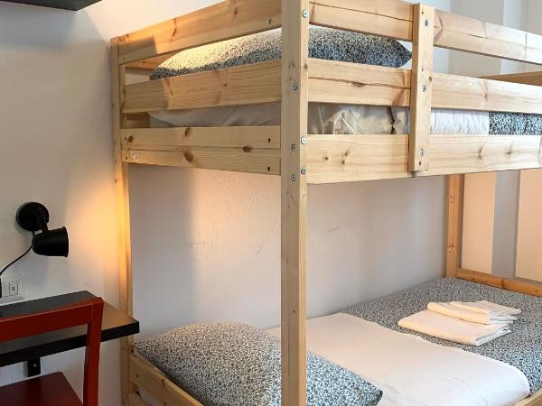 Cascina Bellaria : photo 3 de la chambre chambre familiale avec salle de bains privative