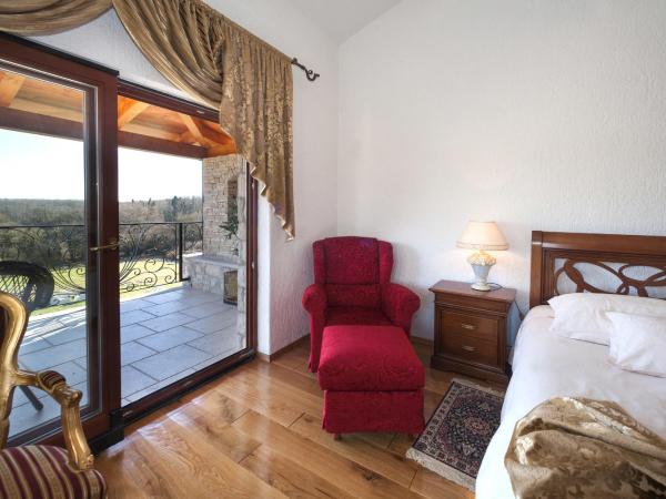 Villa Castello Rausch : photo 6 de la chambre chambre double avec terrasse