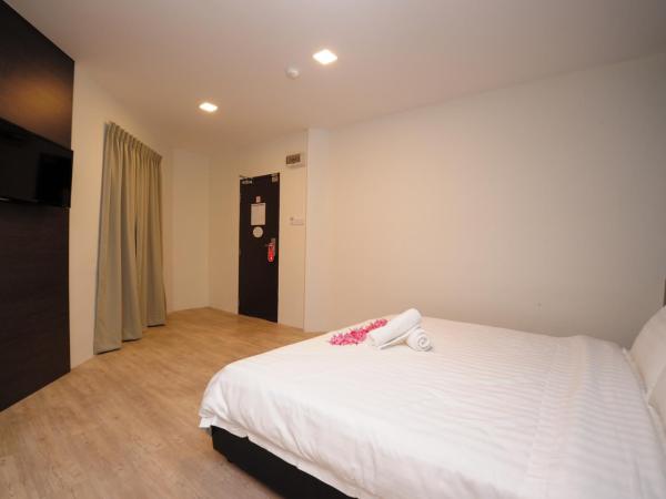 Hotel Mezzo : photo 7 de la chambre chambre lit king-size deluxe