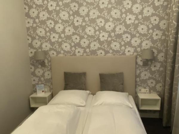 Arthotel ANA Residence Bremen : photo 9 de la chambre chambre double supérieure