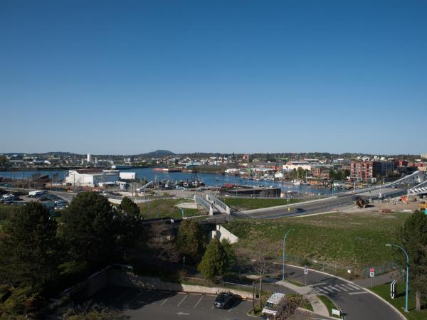 Delta Hotels by Marriott Victoria Ocean Pointe Resort : photo 2 de la chambre chambre lit king-size