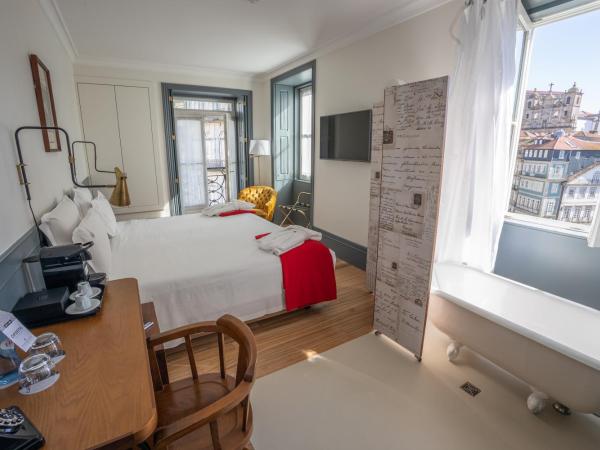 Porto A.S. 1829 Hotel : photo 1 de la chambre chambre double ou lits jumeaux supérieure avec baignoire sur pieds
