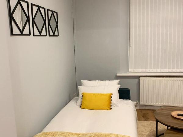 Cardiff Home : photo 5 de la chambre chambre double deluxe avec lit d'appoint