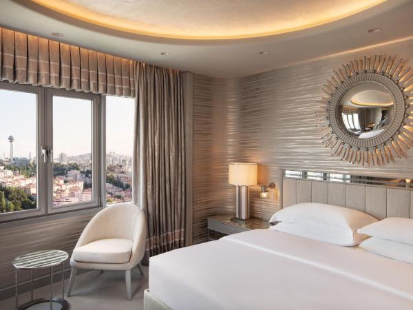 Sheraton Ankara Hotel & Convention Center : photo 2 de la chambre chambre lit king-size club premium avec accès au salon club