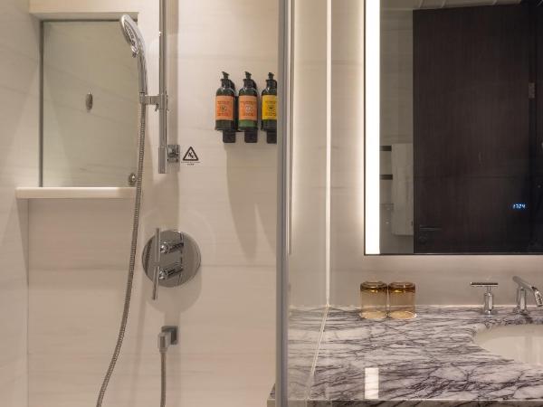 Shangri-La Qiantan, Shanghai : photo 2 de la chambre chambre lits jumeaux de luxe