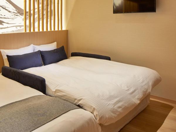 Stay SAKURA Tokyo Shinjuku Hyakukura : photo 3 de la chambre chambre quadruple confort