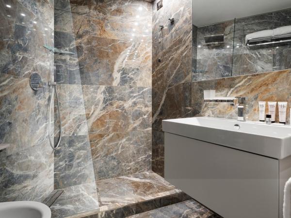 LHP Napoli Palace & SPA : photo 5 de la chambre chambre double standard