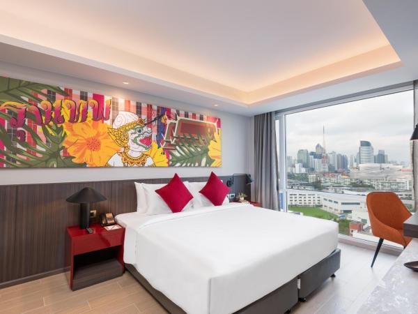 Maitria Hotel Rama 9 Bangkok - A Chatrium Collection : photo 3 de la chambre chambre lit king-size premier - vue sur ville