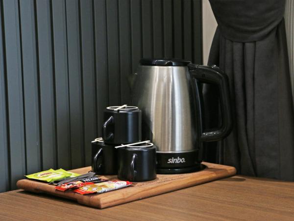 GRAND ÜSKÜDAR OTEL : photo 5 de la chambre chambre triple standard