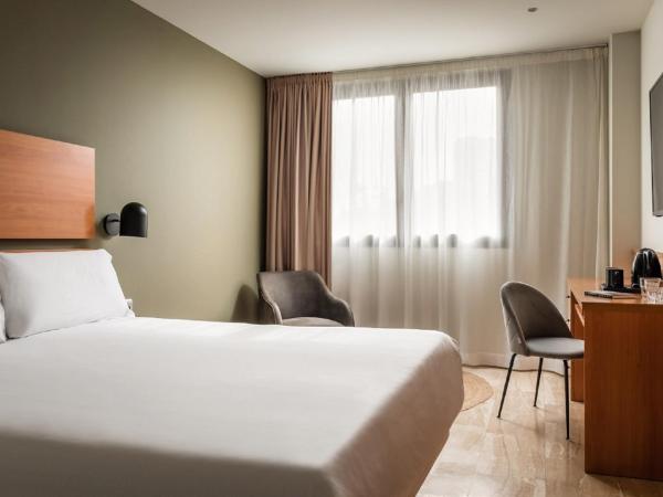 Hotel SB Express Tarragona : photo 3 de la chambre chambre double ou lits jumeaux