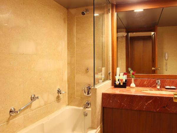 Hotel Aurora Towers : photo 2 de la chambre chambre lits jumeaux exécutive