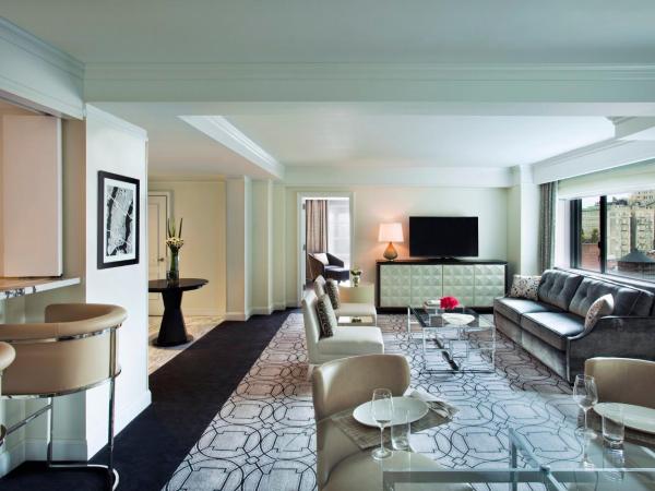 Loews Regency New York Hotel : photo 1 de la chambre terrace suite north 