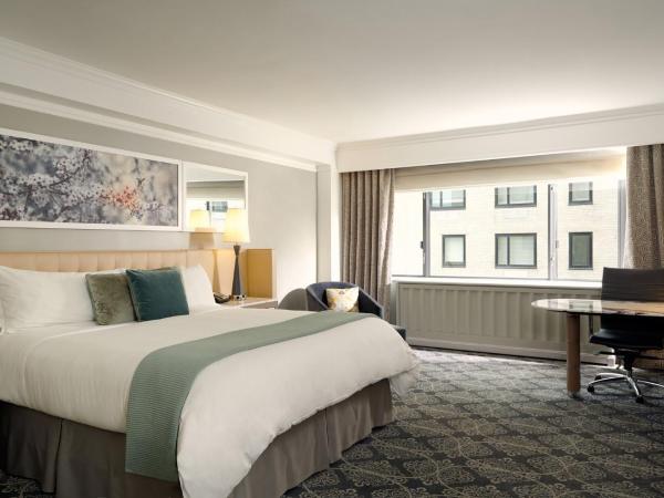 Loews Regency New York Hotel : photo 2 de la chambre chambre lit king-size de luxe
