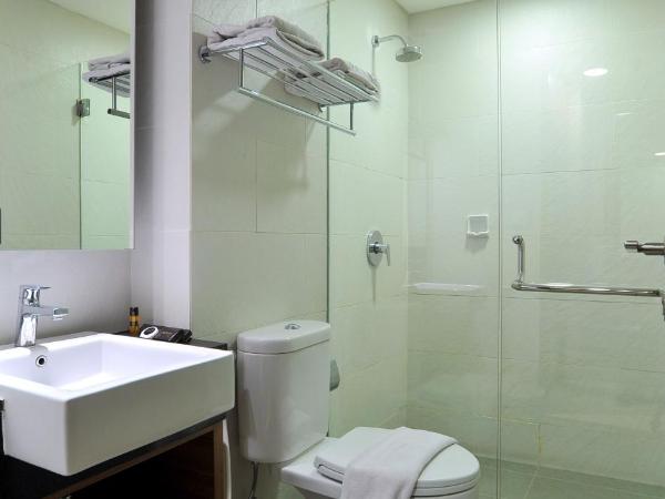Midtown Hotel Surabaya : photo 4 de la chambre chambre simple