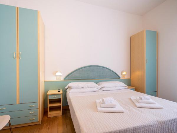 Hotel Bianca Vela : photo 4 de la chambre chambre quadruple confort