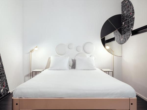 Mabi City Centre Hotel : photo 3 de la chambre chambre lit king-size deluxe