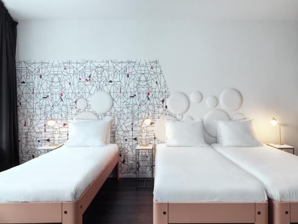 Mabi City Centre Hotel : photo 3 de la chambre chambre triple deluxe