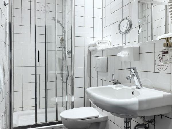 Mabi City Centre Hotel : photo 8 de la chambre chambre lit king-size supérieure