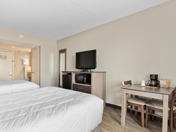 Ocean Crest Inn and Suites : photo 3 de la chambre oceanfront double room with balcony 