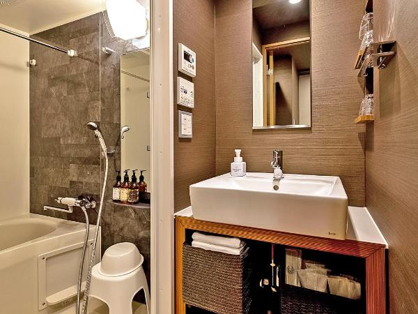 Stay SAKURA Tokyo Asakusa Edo no Mai : photo 4 de la chambre chambre lits jumeaux Économique