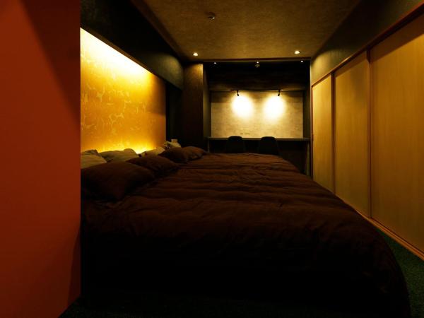 MolinHotels501 -Sapporo Onsen Story- 1L2Room W-Bed4&S-6 10persons : photo 1 de la chambre maison 3 chambres