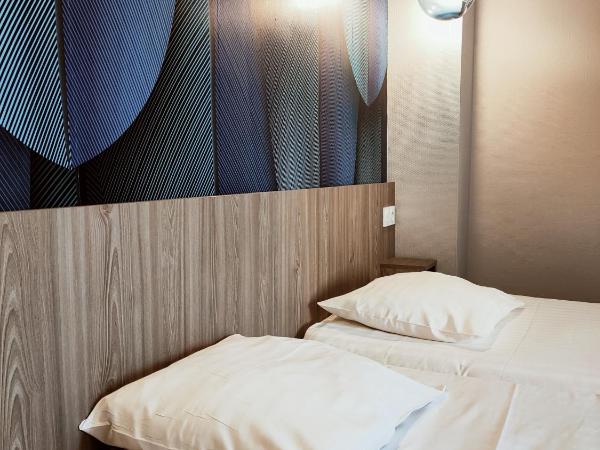 Hotel Iena : photo 1 de la chambre chambre lits jumeaux