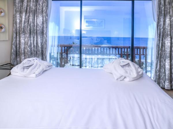 Gran Hotel Guadalpín Banus : photo 1 de la chambre suite banus - vue sur mer