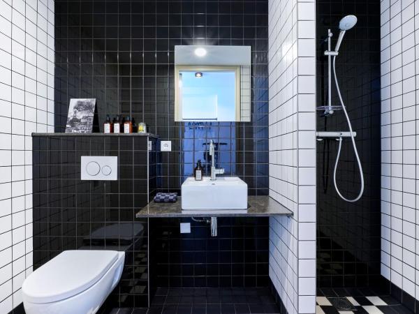 Hello I'm Local - Boutique Hostel : photo 1 de la chambre chambre quadruple