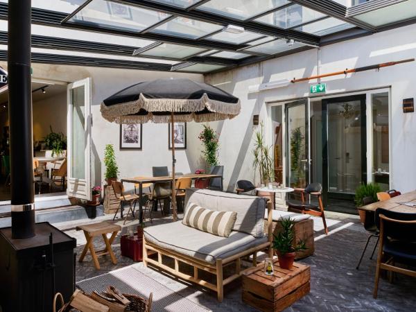 Hello I'm Local - Boutique Hostel : photo 2 de la chambre chambre quadruple