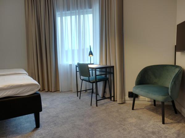 First Hotel Jönköping : photo 2 de la chambre chambre lits jumeaux standard