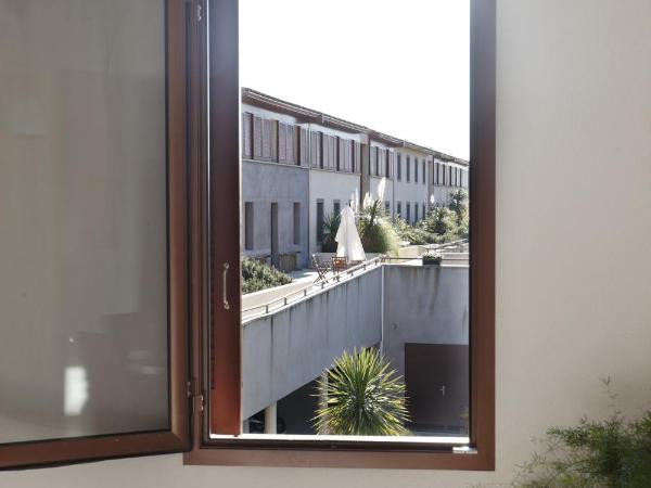 Adonis Carcassonne : photo 1 de la chambre studio (2 adultes)