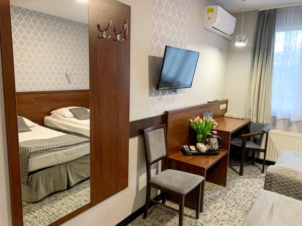Hotel Fero Express POKOJE KLIMATYZOWANE AC : photo 8 de la chambre chambre lits jumeaux standard