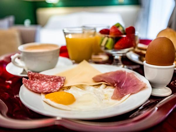 B&B Cerretani Palace : photo 5 de la chambre chambre double supérieure