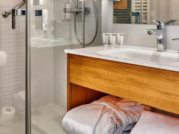 Focus Hotel Premium Sopot : photo 1 de la chambre chambre familiale premium