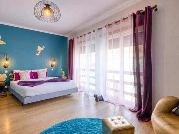 Pillows Peniche B&B : photo 1 de la chambre chambre double deluxe avec douche