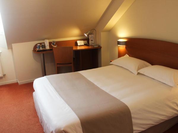 Kyriad Rennes Nord Hotel : photo 9 de la chambre chambre double