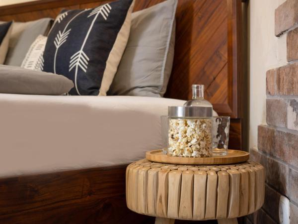 Pillows Peniche B&B : photo 4 de la chambre chambre lit king-size supérieure